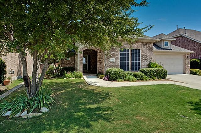 1st image of 2413 Wells Ln
