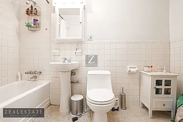 Rented by ZealEstate Group Inc