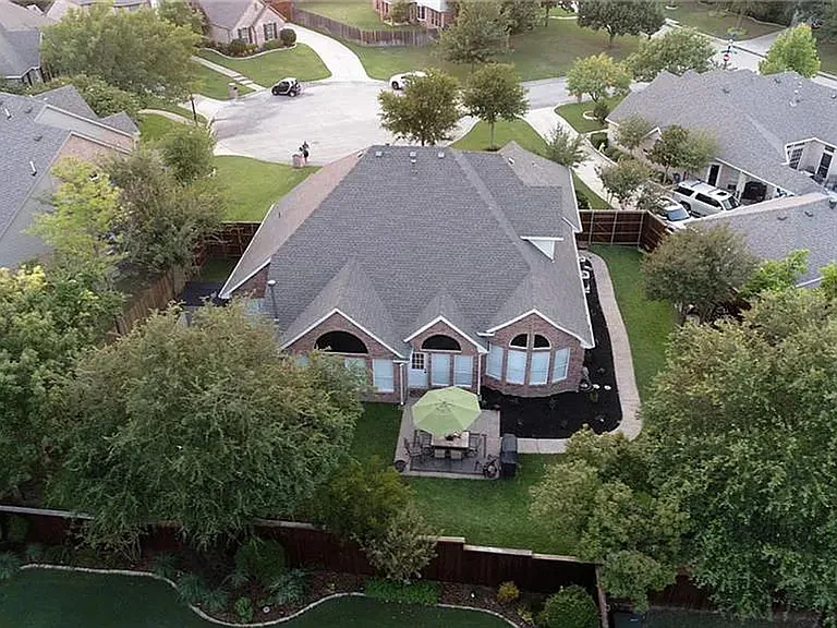5 Parkway Ct — Photo 3