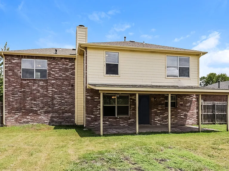 1213 Singletree Ct — Photo 17