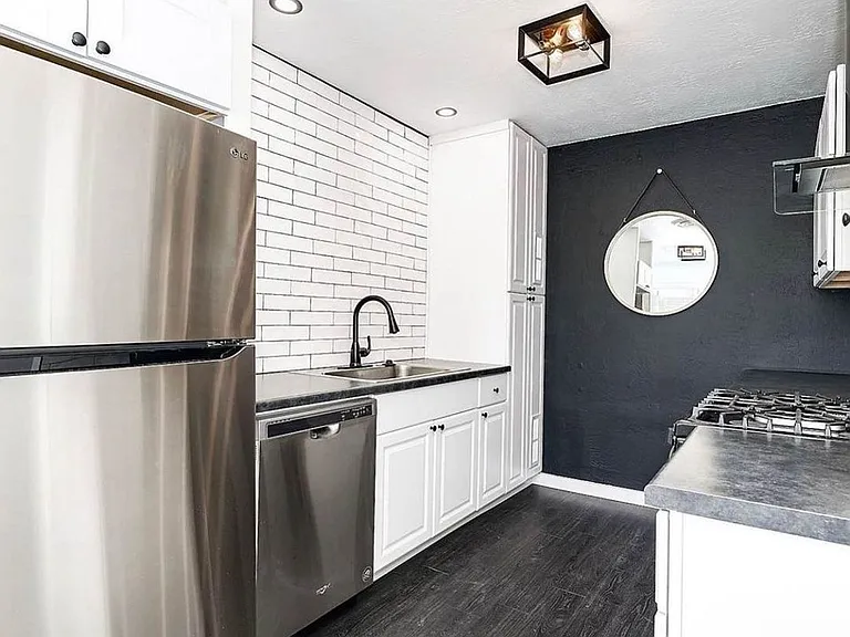 Boho On 40th Street Apartments — Photo 30