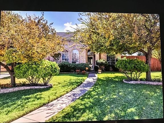 2nd image of 1100 Saint Ann Dr