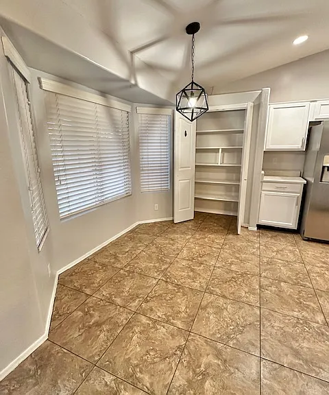 1700 S Weaver Dr — Photo 7