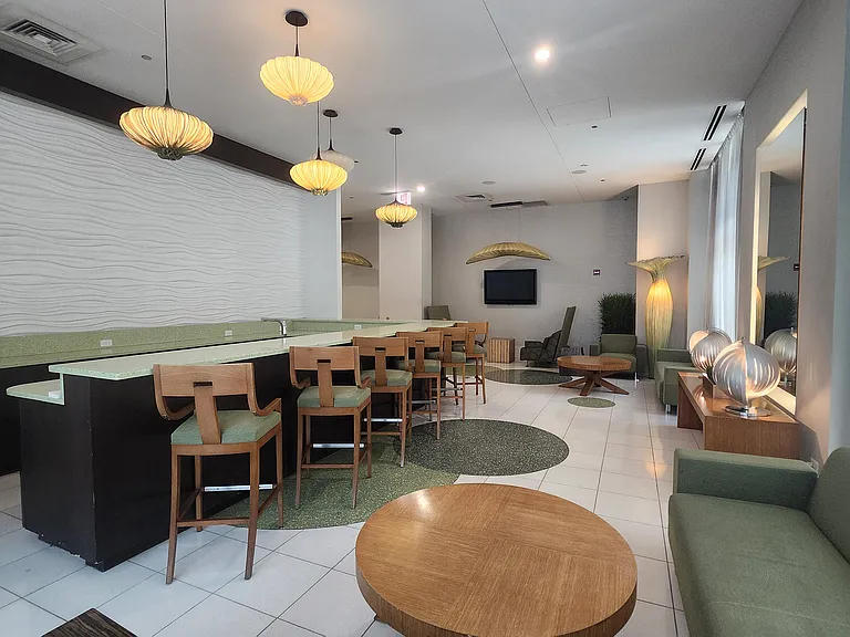 125 S Green St #509A — Photo 25
