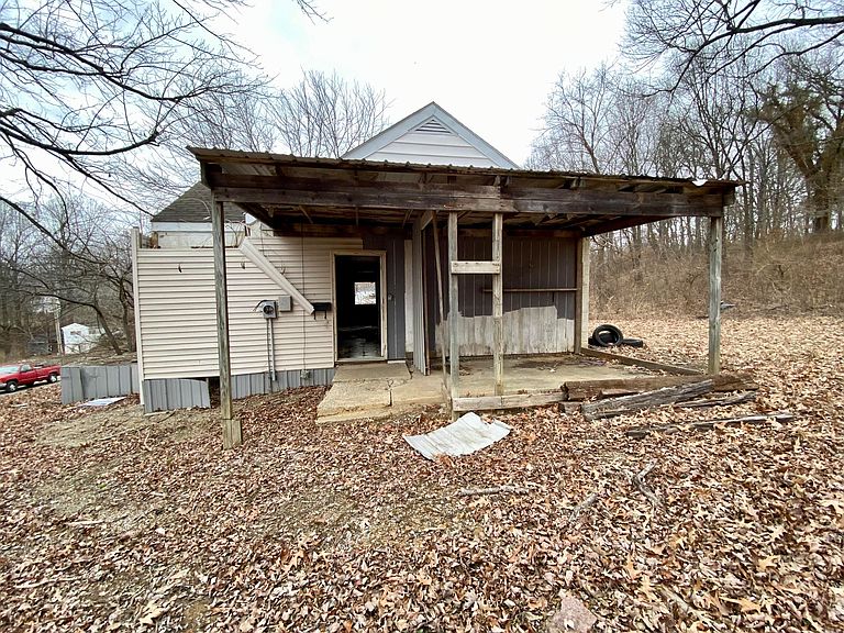 Listing photo 5