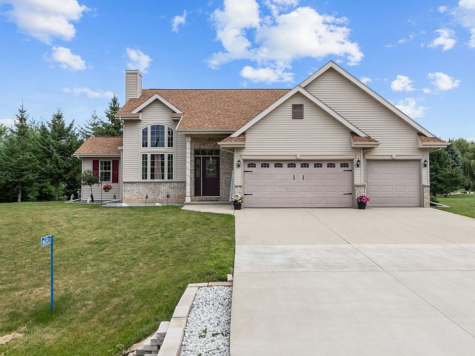 1st image of N6053 Joseph Dr