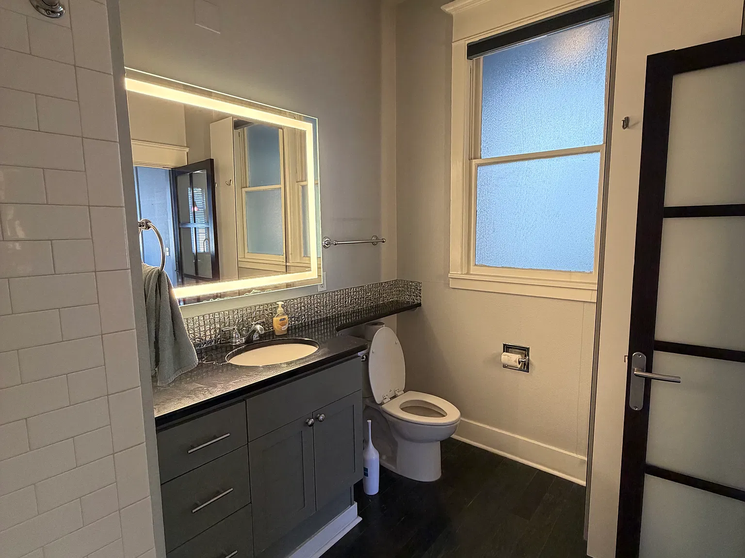 Studio, 430 sqft, $1,950 — Photo 4