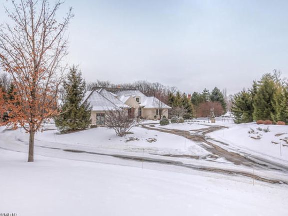 2nd image of 1530 Ballybunion Ct SE
