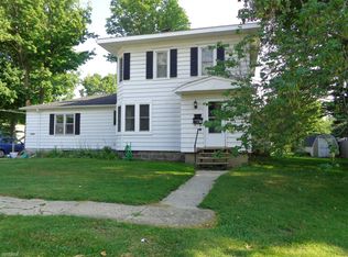 215 W Washington St, Vicksburg, MI 49097