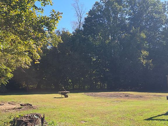 5th image of 3022 Chenango Rd