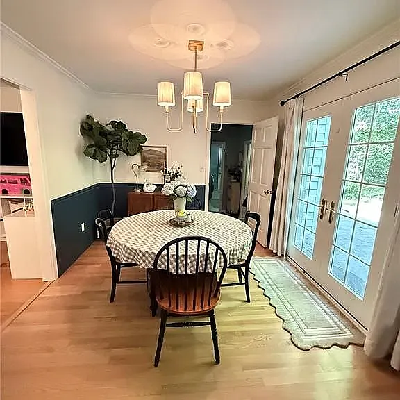 305 Buford Rd — Photo 4