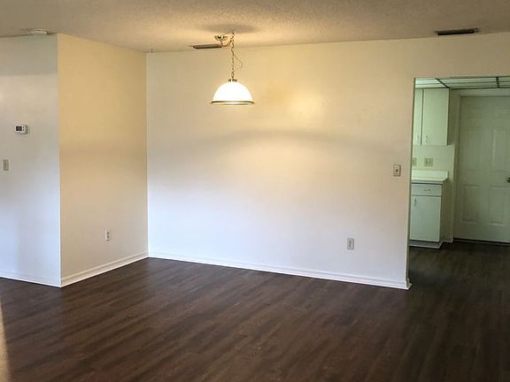 4th image of 2520 NW 4th Ter