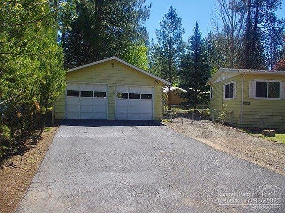 2nd image of 60916 McMullin Dr