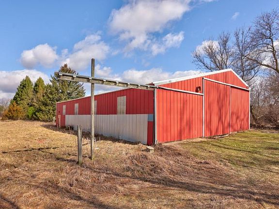 5th image of 2695 Tin Bill Rd