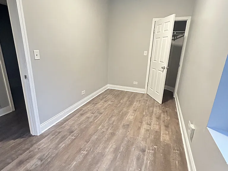 6954 S Yale Ave #11 — Photo 8