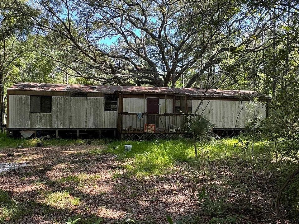 1st image of 350 Tall Pine Dr