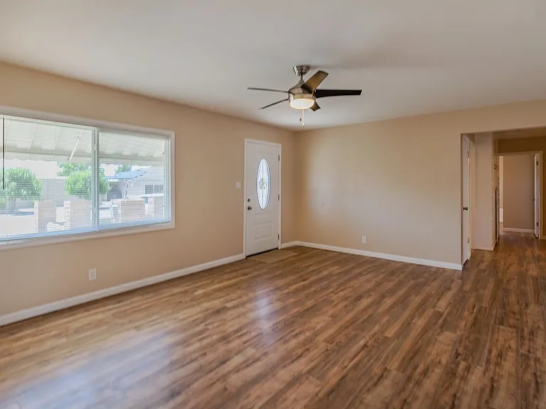 1740 Van Ct — Photo 4