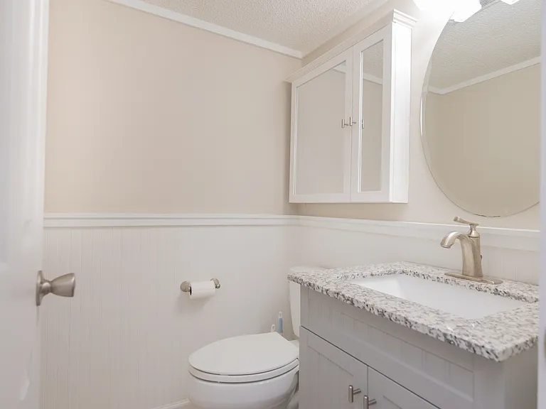 415 Parkdale Dr #18C — Photo 9