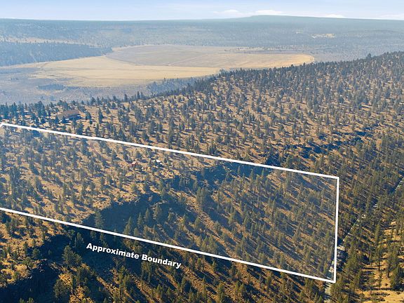 2nd image of 70110 McKenzie Canyon Rd