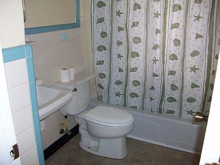2nd image of 306 Azalea Dr
