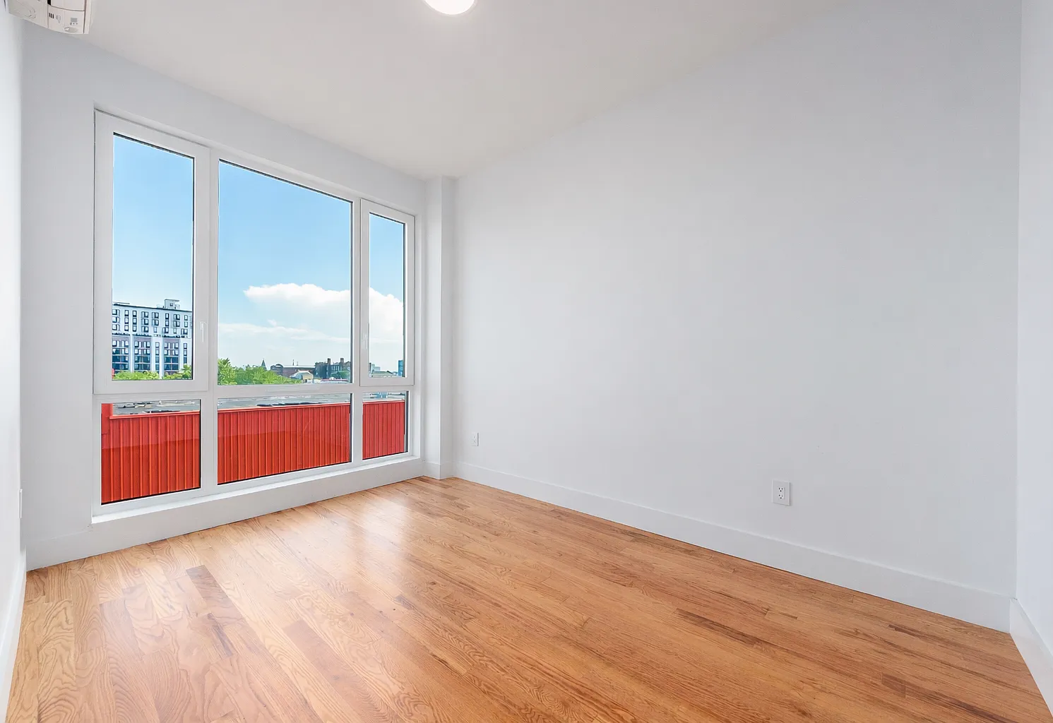 2715 Fulton Street — Photo 4