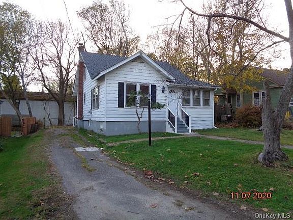 2nd image of 12 Washington St