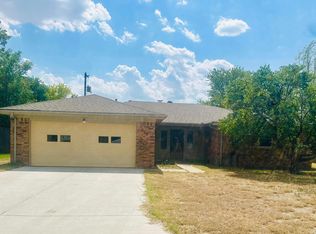617 Forrest Dr, Dumas, TX 79029