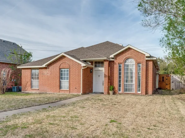 1806 Willow Creek Ct, Garland, TX 75040