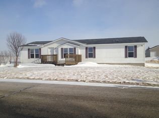 491 Saturn St N, Cosmos, MN 56228