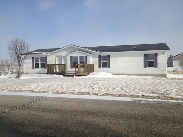 491 Saturn St N, Cosmos, MN 56228