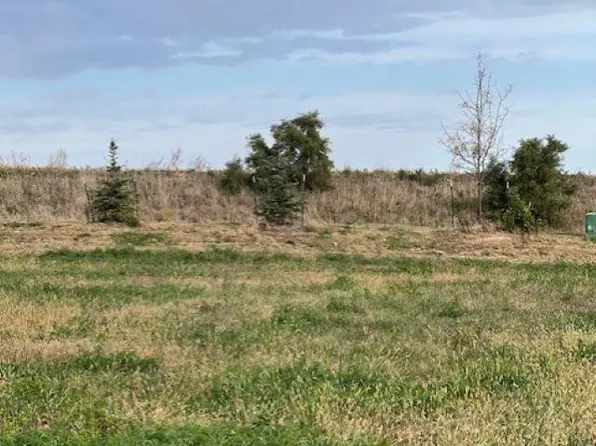 21726 Blaine St, Elkhorn, NE 68022