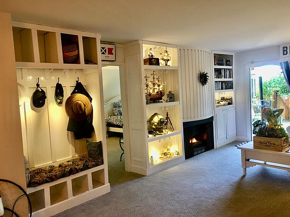 Built-ins, fireplace