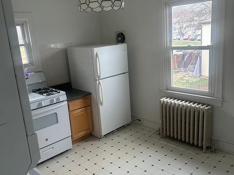 206 Brookdale Ave #2 — Photo 5