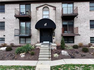 300 Gilkeson Rd APT 12A, Pittsburgh, PA 15228