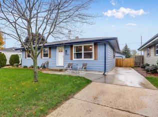8121 17th Ave, Kenosha, WI 53143