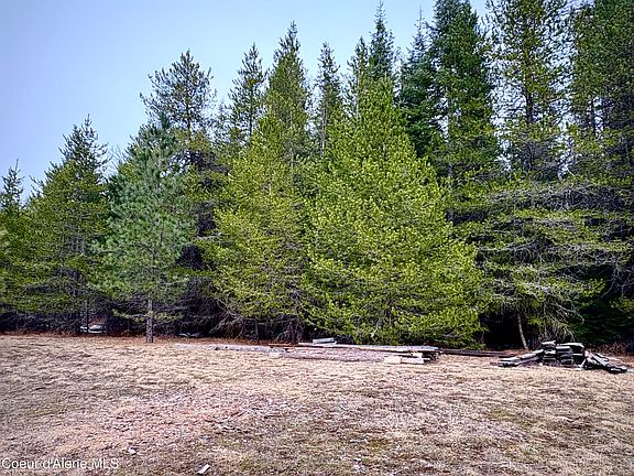 5th image of 1367 Mud Gulch Rd