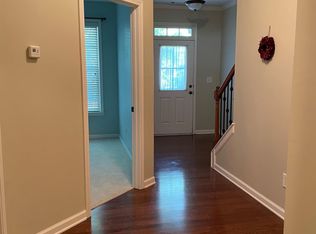511 Grove Field Ct, Suwanee, GA 30024