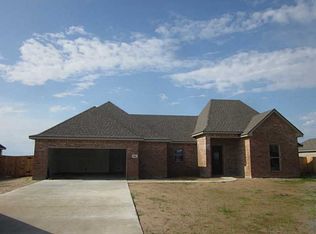 961 Libby Grace Ln, Lake Charles, LA 70605