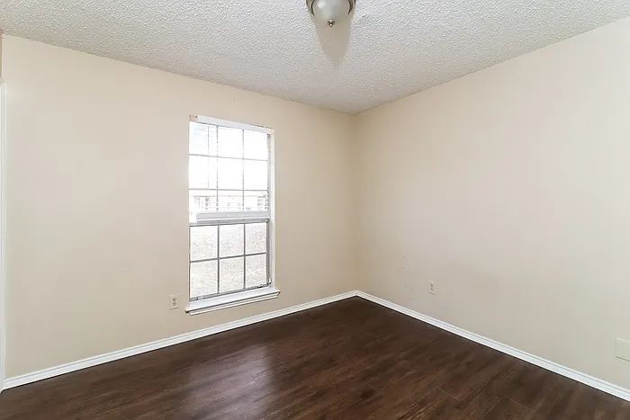 3909 Anewby Way — Photo 14
