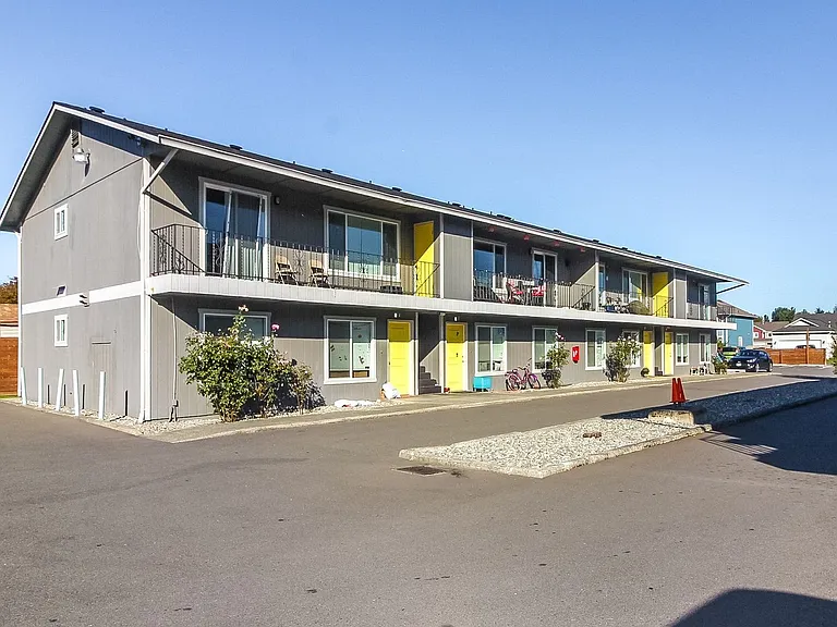 The Arbors in Pacific — Photo 24