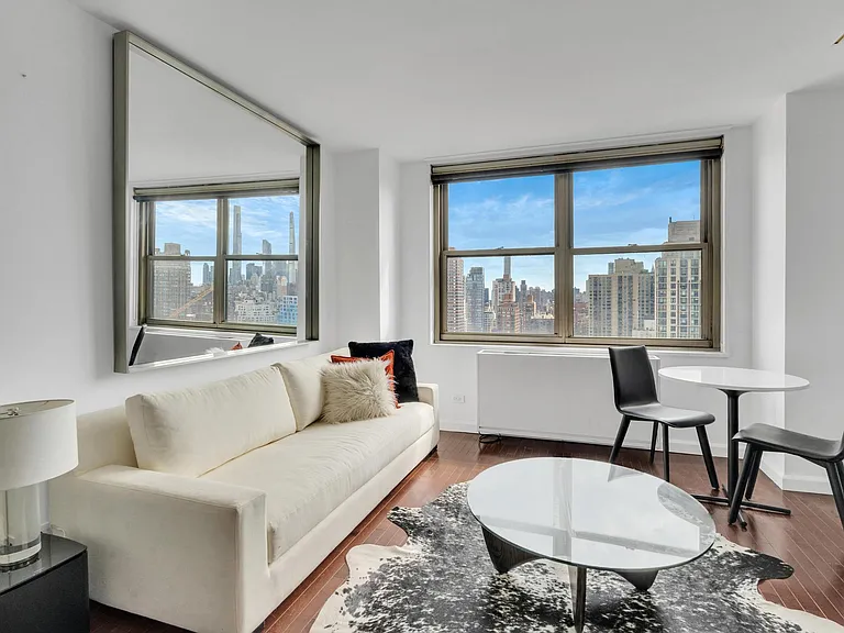 301 E 79th St #28K — Photo 2