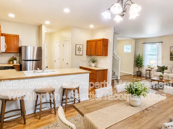 9606 191st Street Ct E, Puyallup, WA 98375