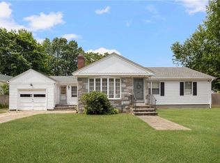 112 Waller St, Providence, RI 02908