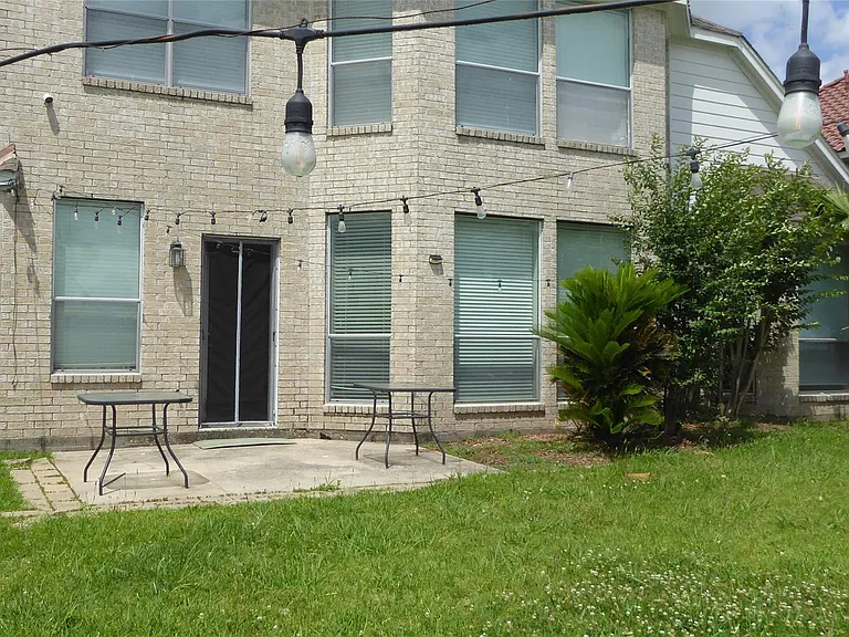 10142 Lazy Lagoon — Photo 29