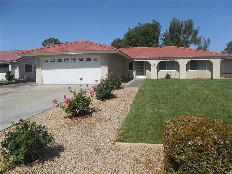 1st image of 27578 Cloverleaf Dr