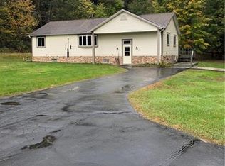 2800 Miller Rd, Metamora, MI 48455