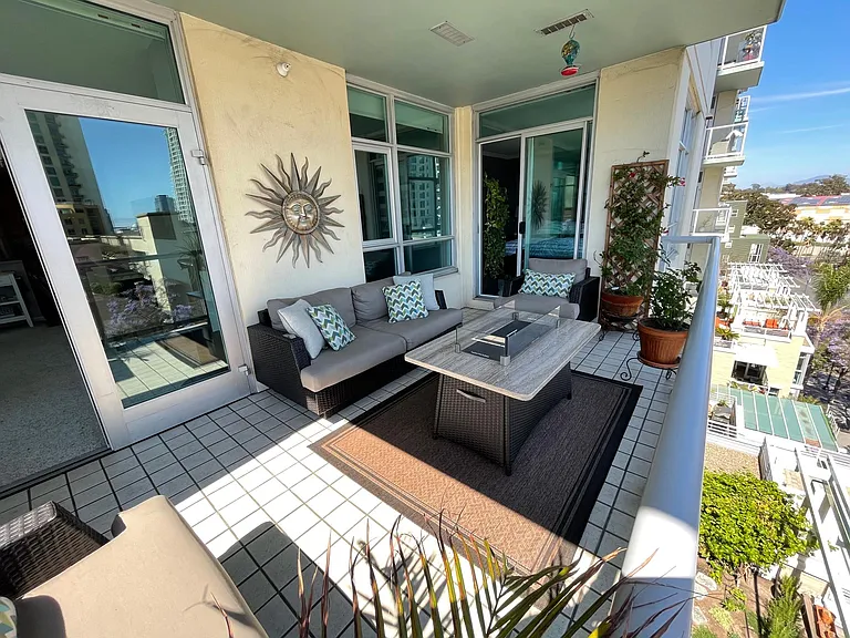 850 Beech St #614 — Photo 14
