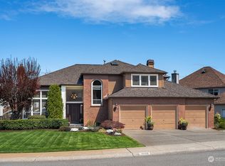 19106 NE 45th Pl, Sammamish, WA
