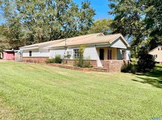110 W Cornelia St, Marion, AL 36756