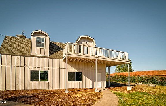 100 Encino Ave  Camarillo-2
